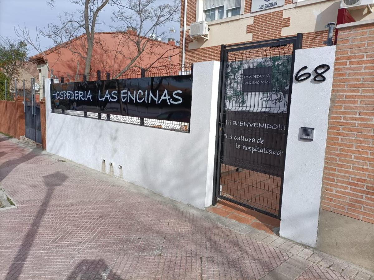 Hostal Las Encinas Villaviciosa de Odón المظهر الخارجي الصورة